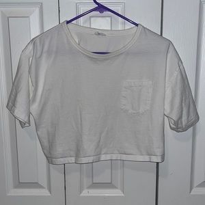 Cropped tee
